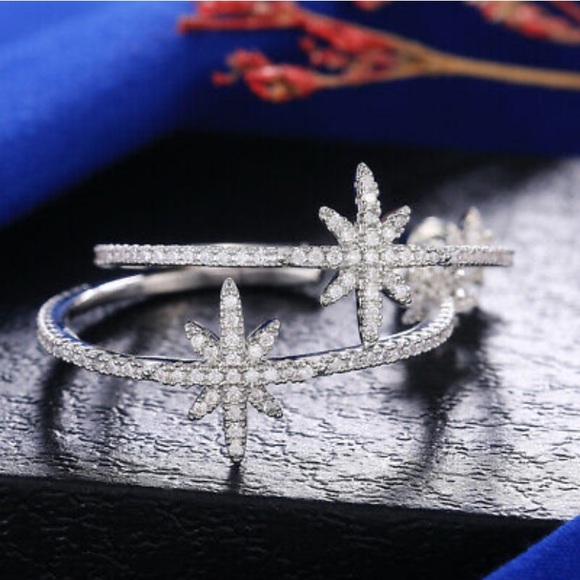 NWT LUXURY STERLING SILVER STAR EARRINGS - Picture 3 of 7